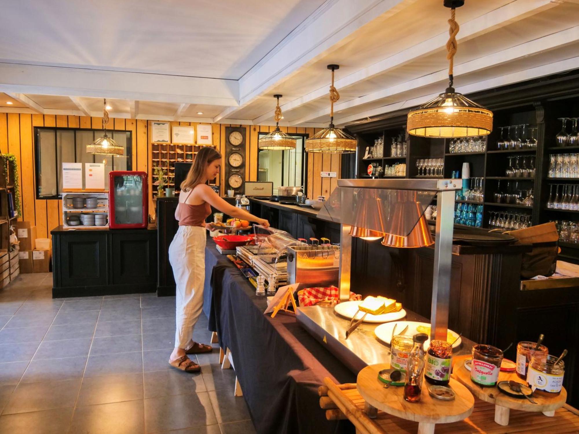 Whaka Lodge Seissan Ngoại thất bức ảnh