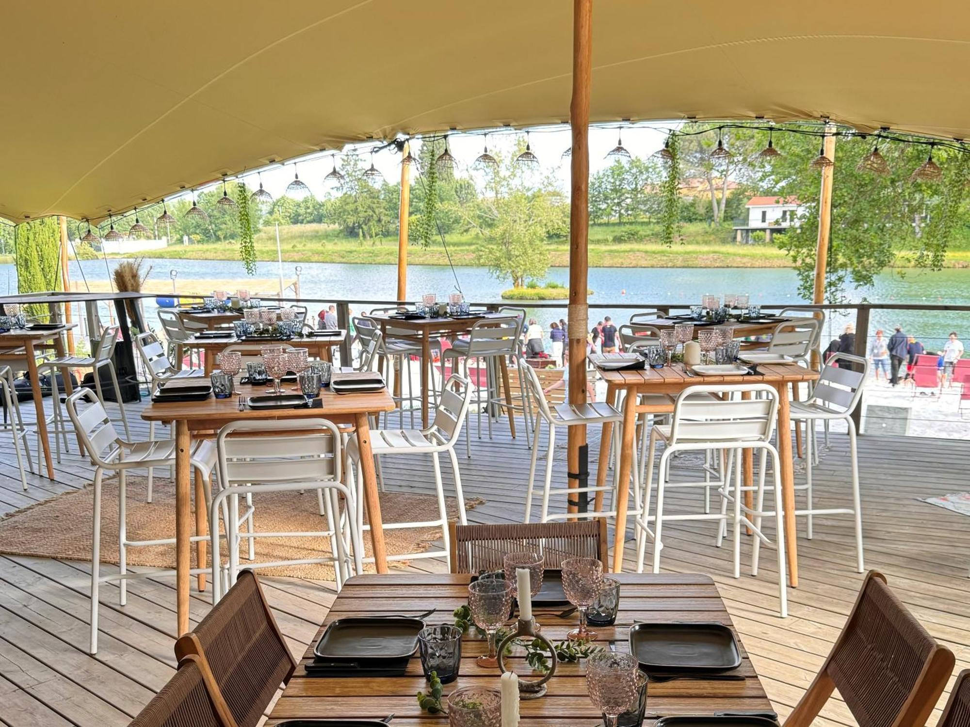 Whaka Lodge Seissan Ngoại thất bức ảnh