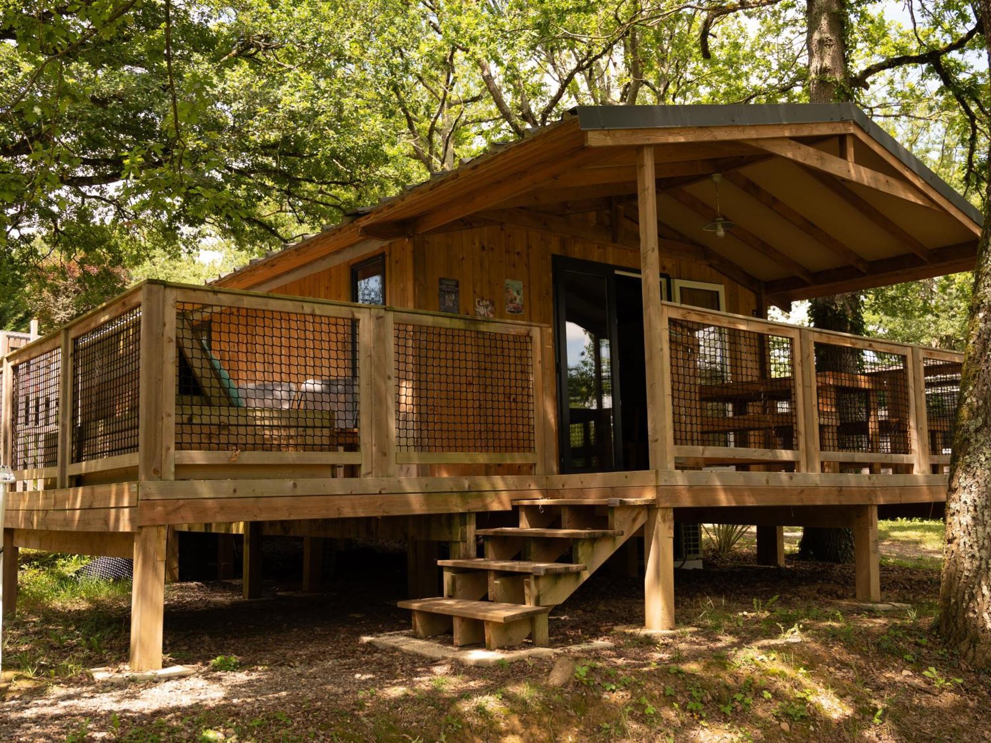 Whaka Lodge Seissan Ngoại thất bức ảnh