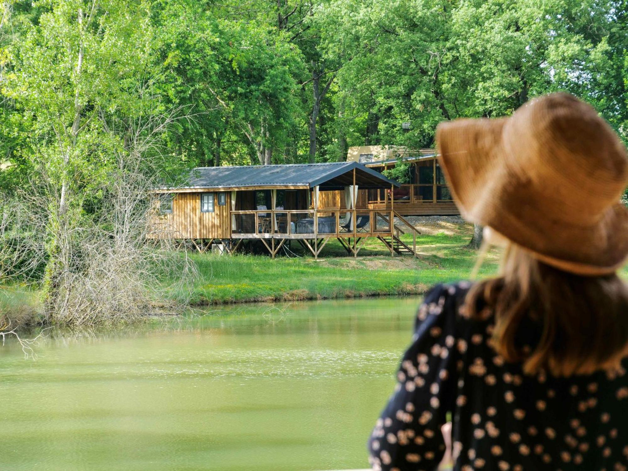 Whaka Lodge Seissan Ngoại thất bức ảnh